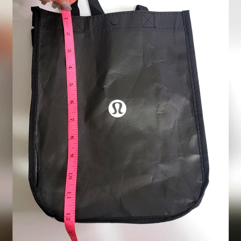 Lululemon Black and White Reusable Small Tote Bag - Picture 2 of 6